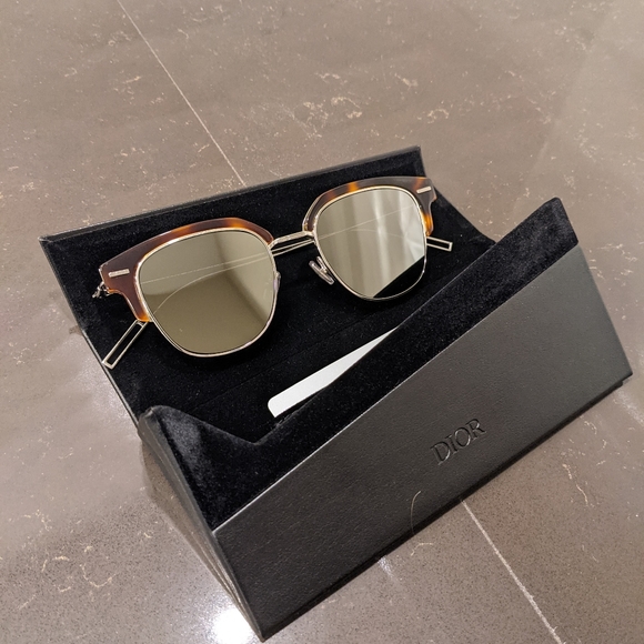 Christian Dior Clubmaster Sunglasses - Picture 4 of 8